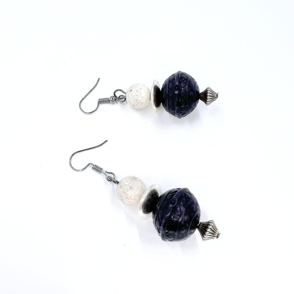 NWOT - BOHO / Tribal Blue & Cream Beaded Drop Silver Tone Fishhook Earrings